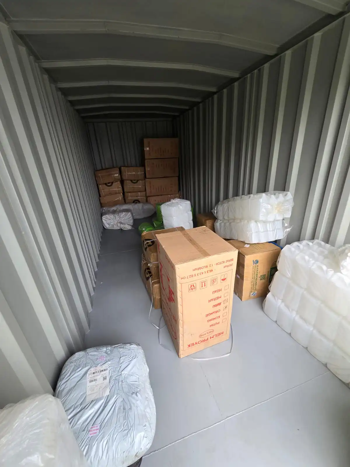 Kirim Cargo 50kg? Tetap Bisa Kirim Barang Kecil dengan Biaya Minimum